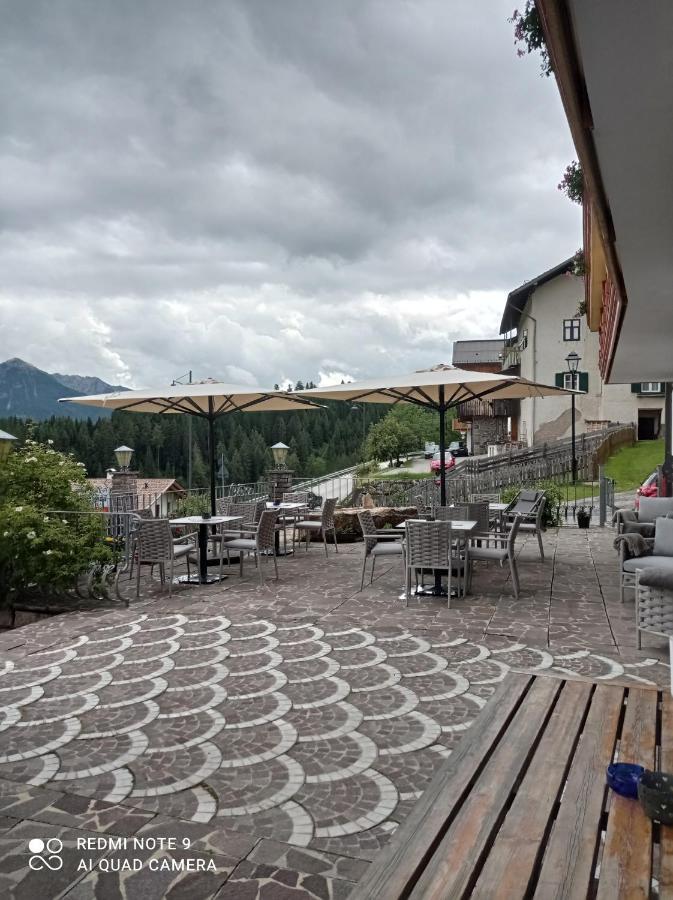 Hotel Millefiori Vigo di Fassa Bagian luar foto